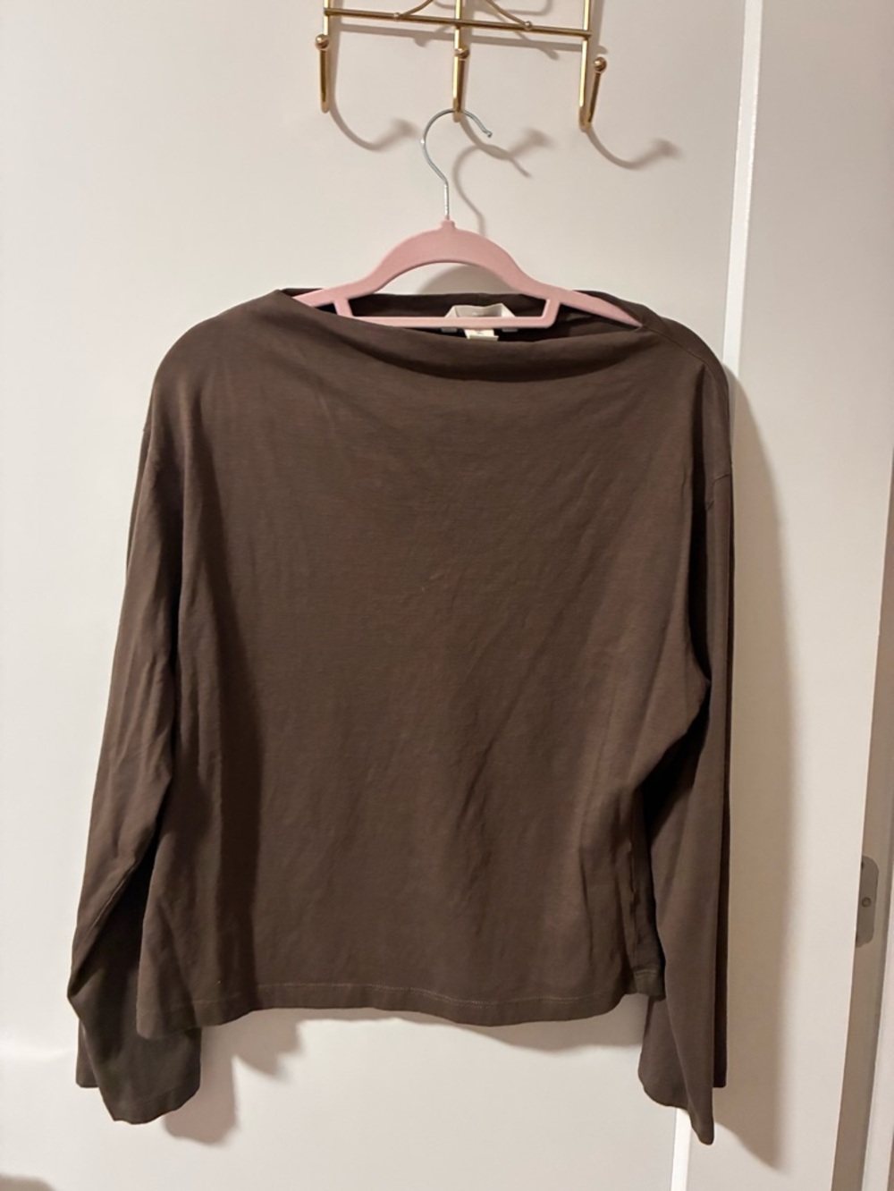 H&M Brown Long Sleeve Crewneck Top